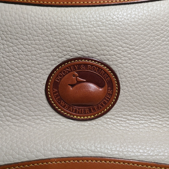 Vintage Dooney & Bourke All Weather Leather Bag Purse - Picture 2 of 16